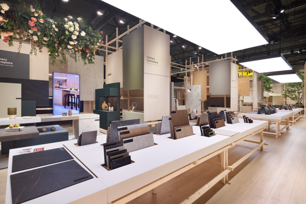 RAUMTECHNIK - FRITZ EGGER - INTERZUM 2025 - KÖLN - STAND PHOTOGRAPHY - #7569 (Ir)