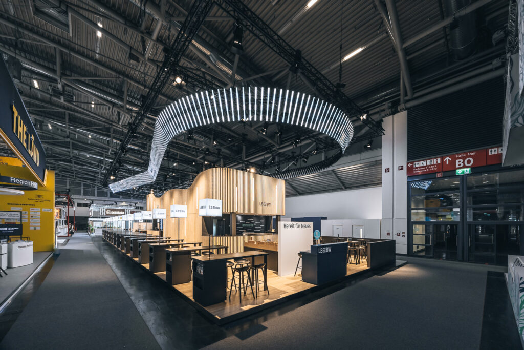 Raumtechnik Messestand für die Wirtschaftsförderung Region Stuttgart auf der Expo Real in München
