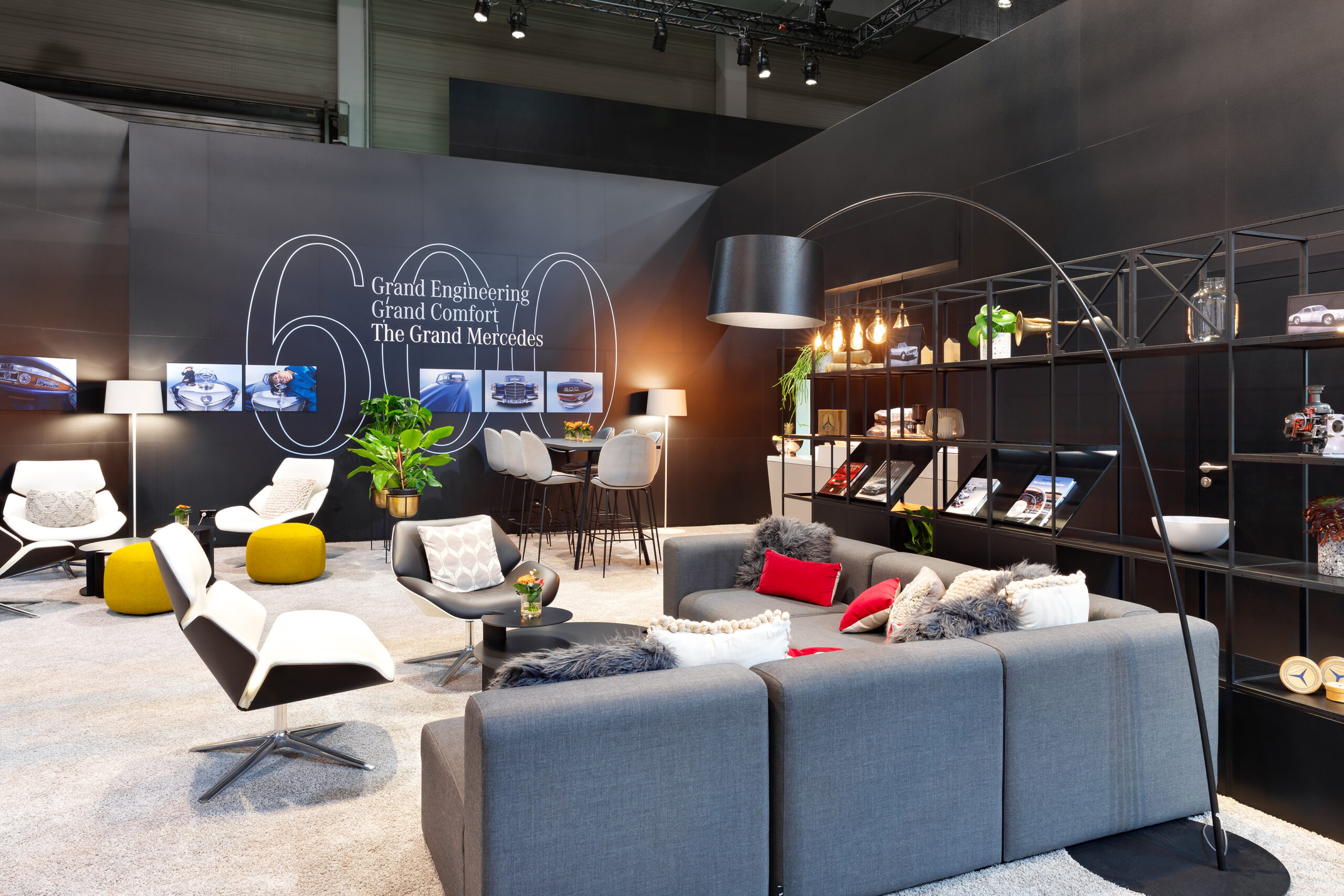 RAUMTECHNIK - MERCEDES BENZ MUSEUM - TECHNOCLASSICA 2023 - ESSEN - STAND PHOTOGRAPHY - #0150 (Ir)