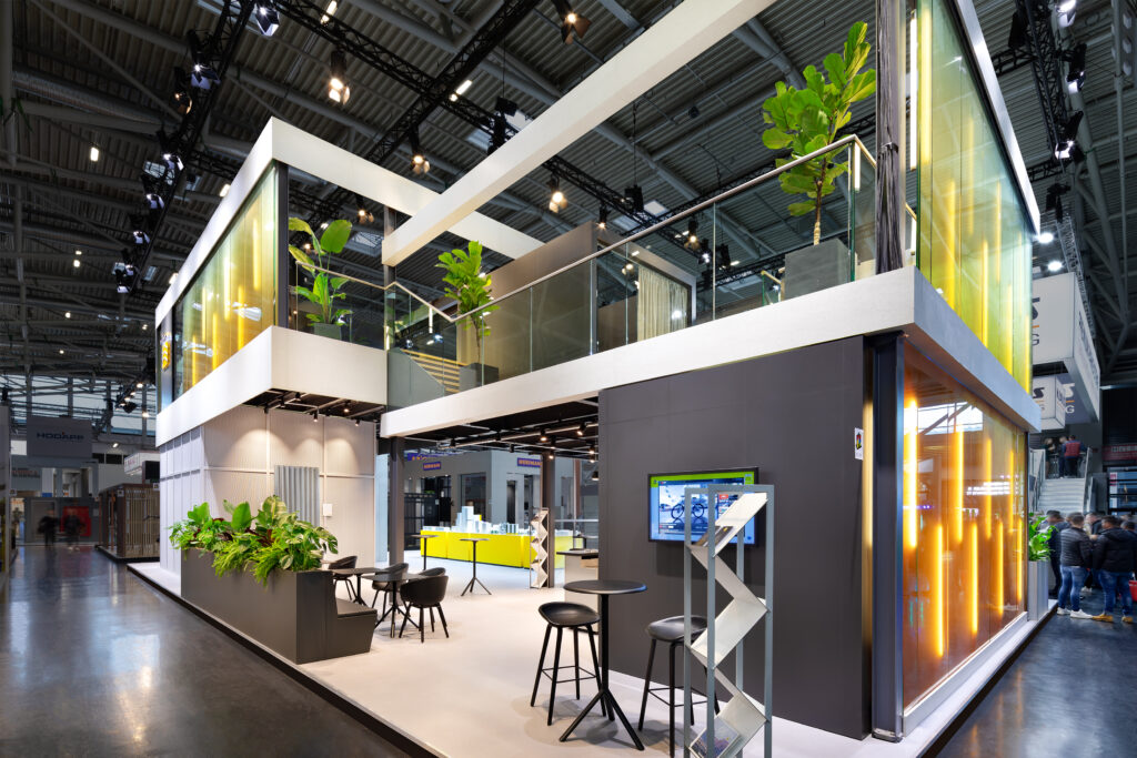 Raumtechnik Messestand für Wöhr Autoparksystem auf der BAU in München