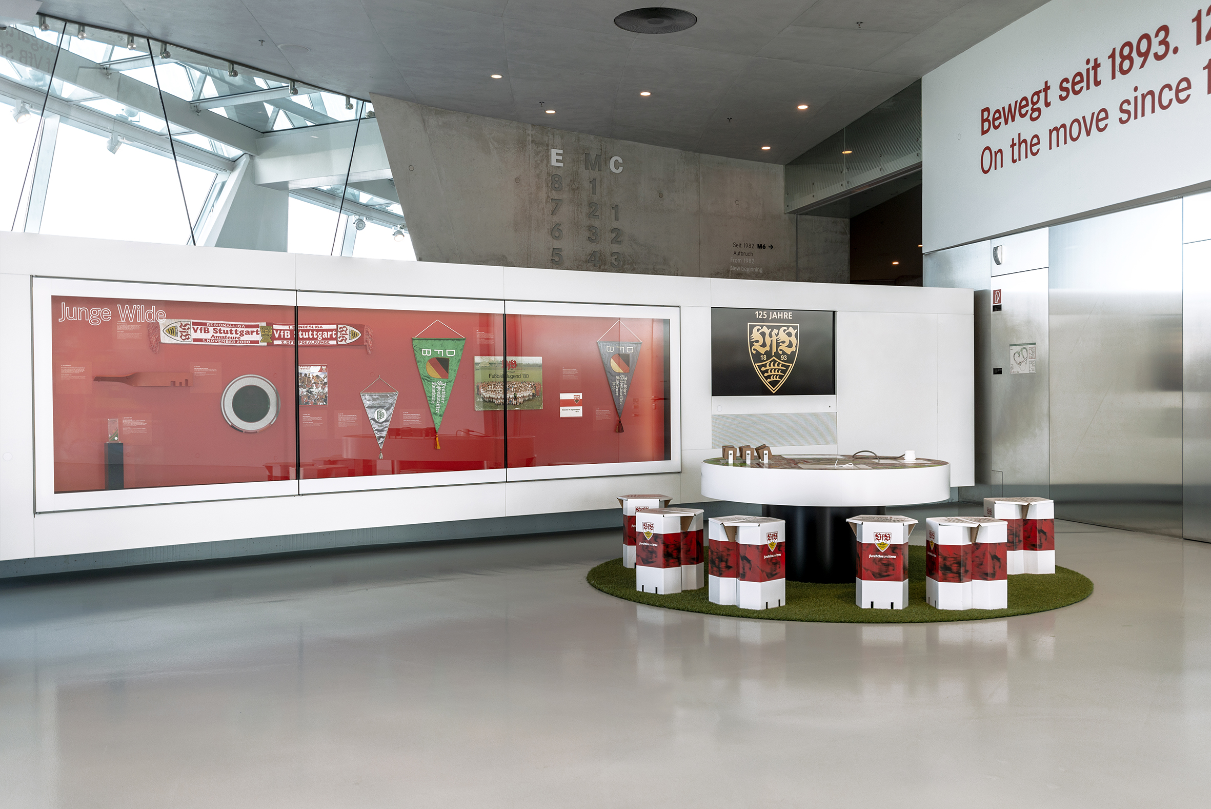 Raumtechnik Realisierung Ausstellung 125 Jahre Vereinsjubiläum VfB Stuttgart